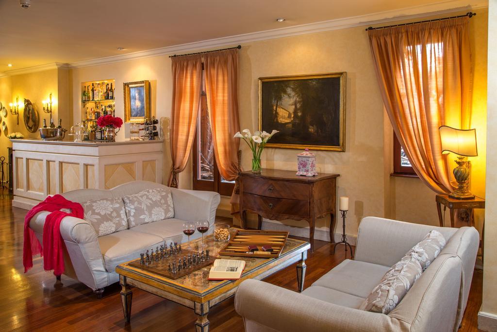 Hotel Mozart Rome Exterior photo